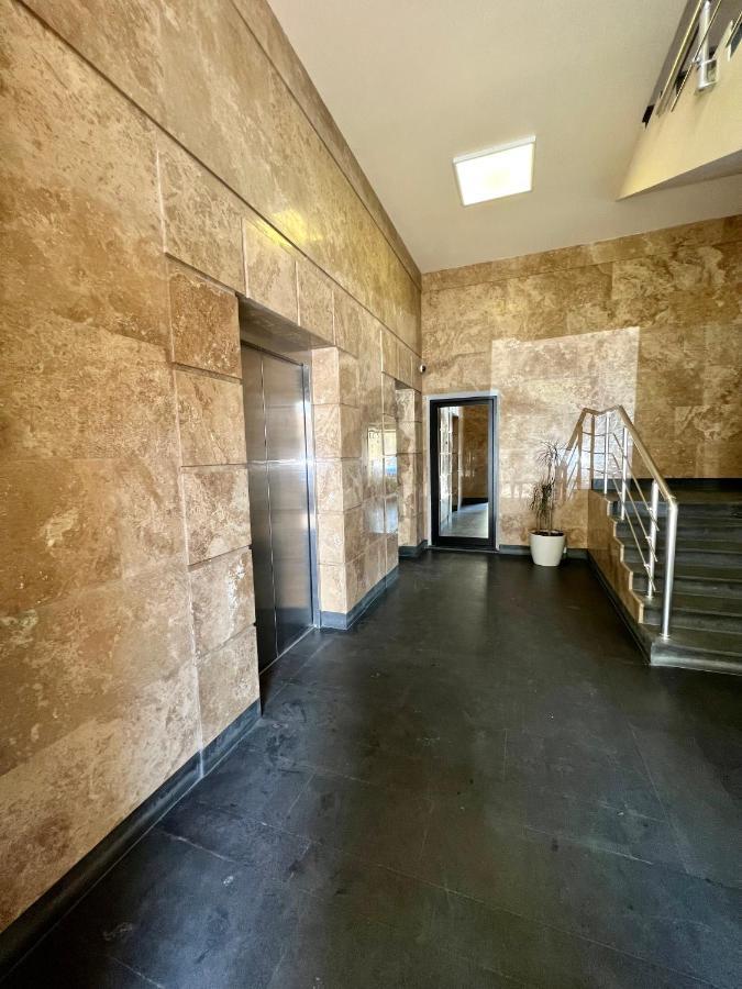 View 2-bedroom Luxury On 13 Buzand Street By Sweet
