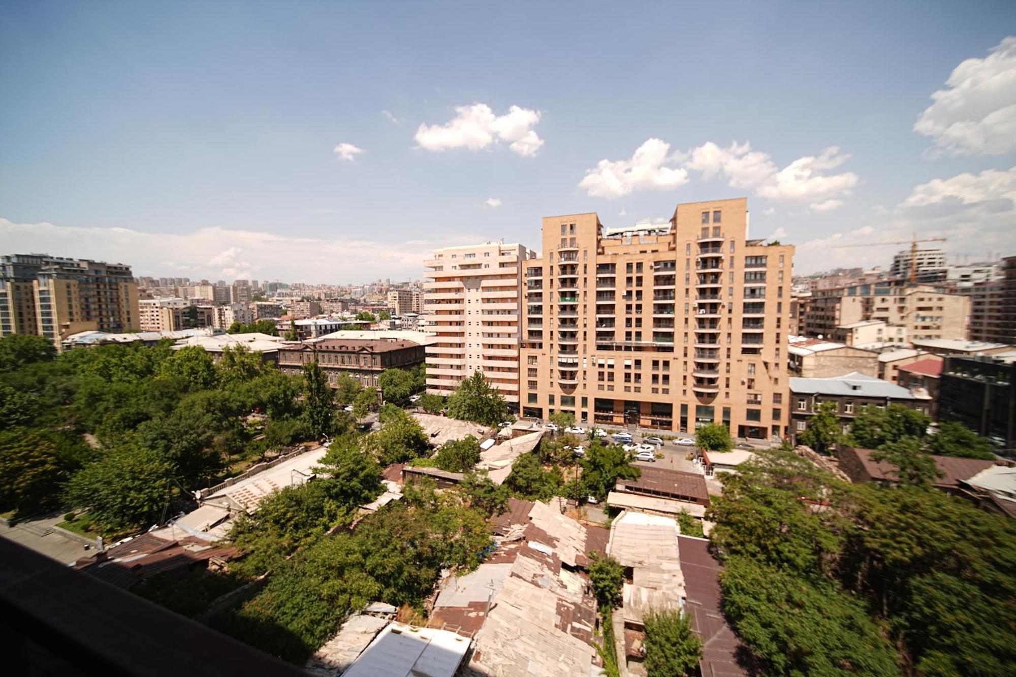 Apartment View 2-bedroom Luxury On 13 Buzand Street By Sweet *