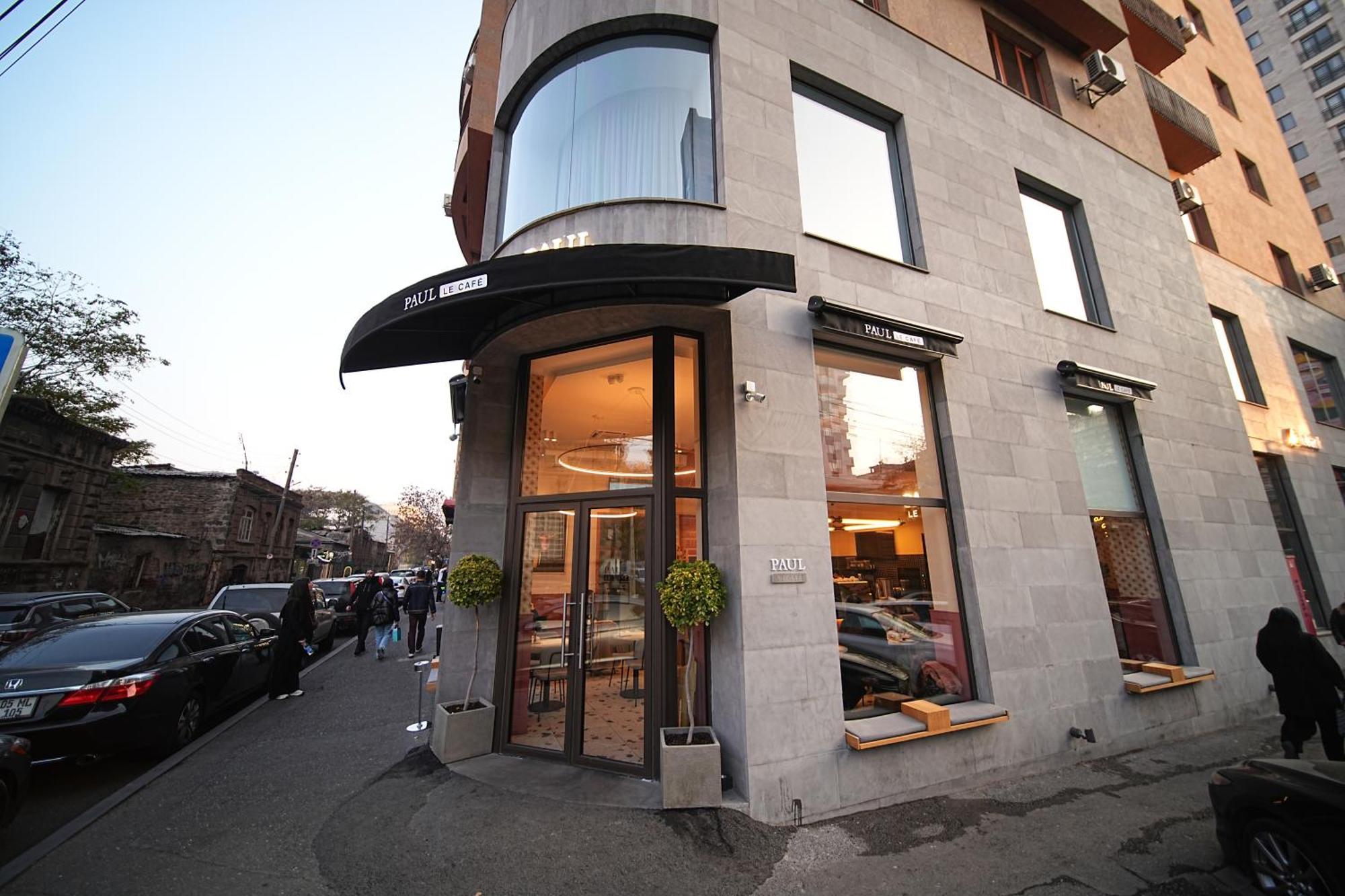 View 2-bedroom Luxury On 13 Buzand Street By Sweet *